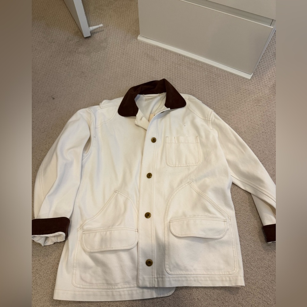 Doen pascual barn jacket in white/brown size M NWT
